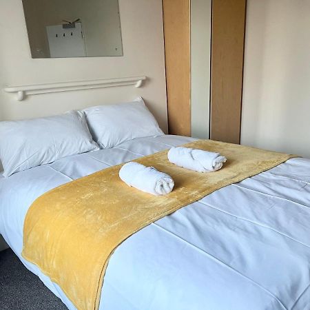 לונדון Aldgate Holiday Rooms מראה חיצוני תמונה
