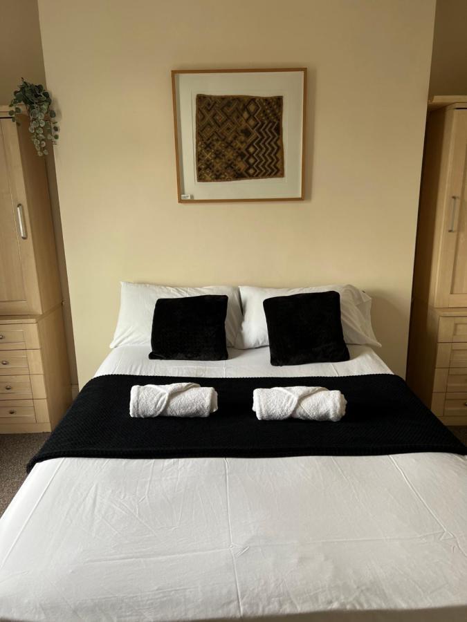 לונדון Aldgate Holiday Rooms מראה חיצוני תמונה