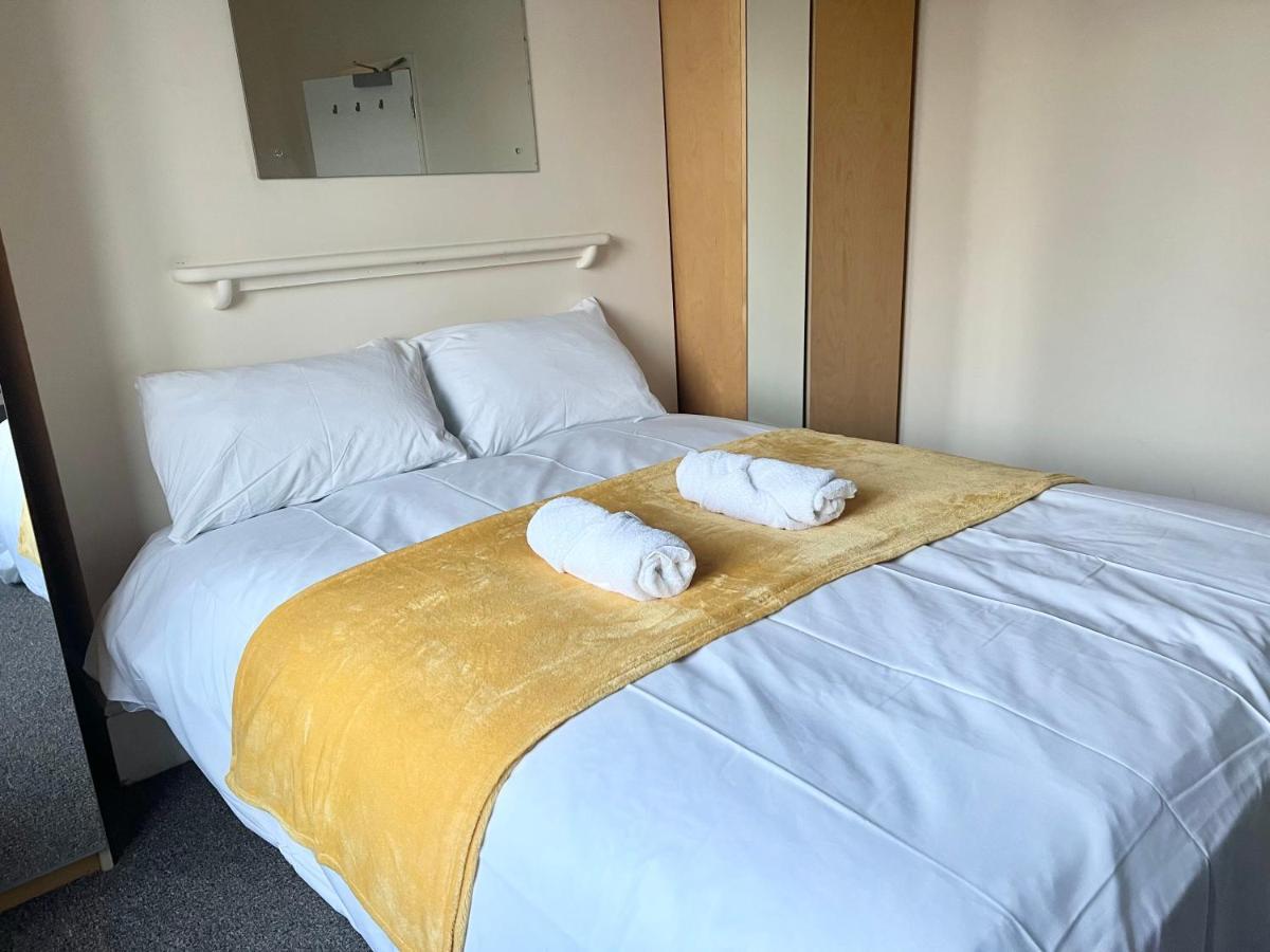 לונדון Aldgate Holiday Rooms מראה חיצוני תמונה